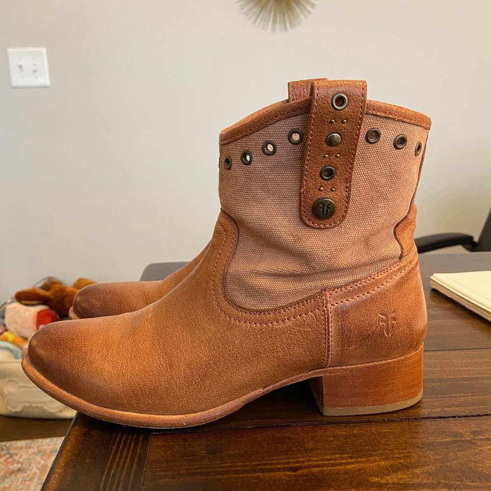 Frye Anna Short